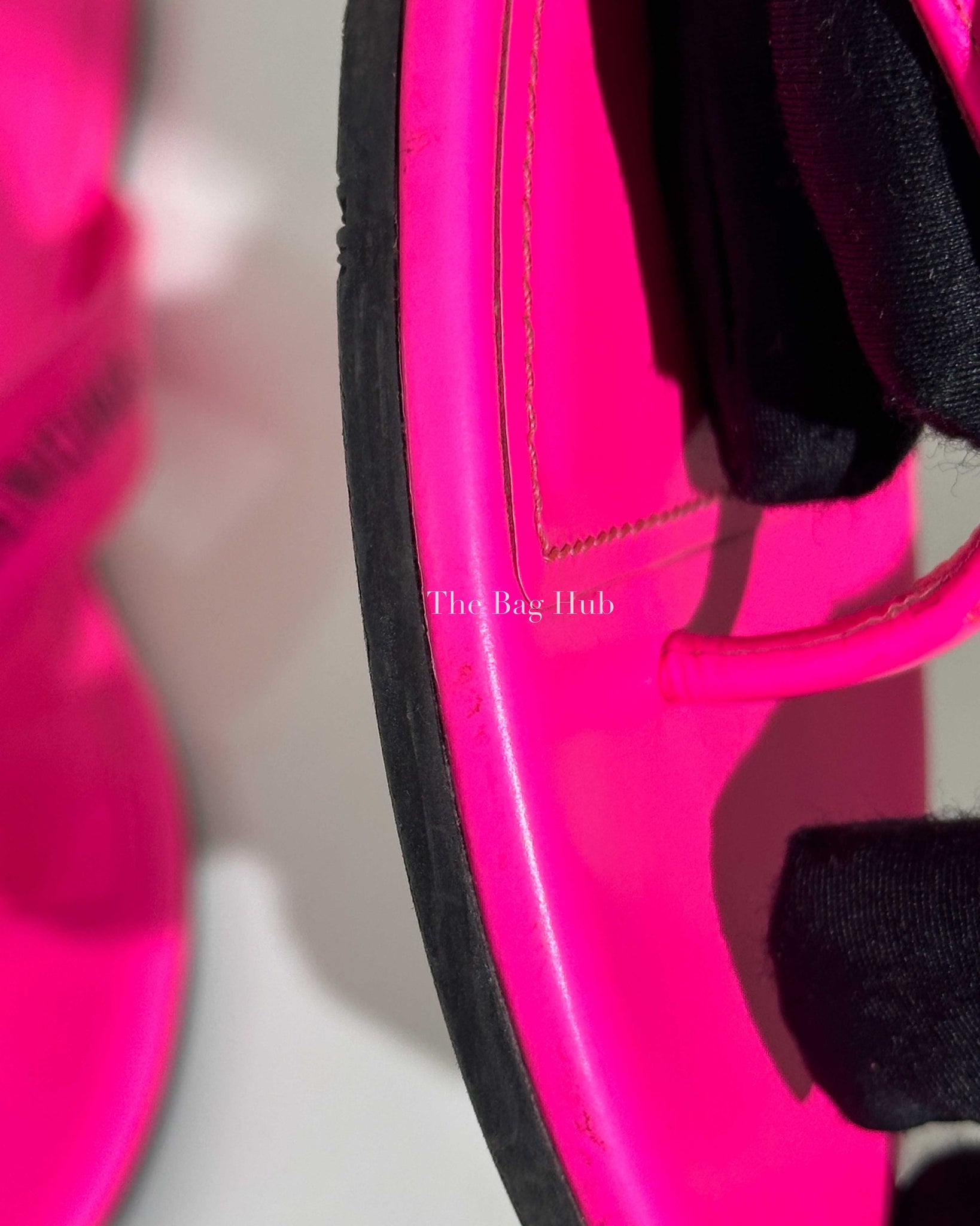 Balenciaga Neon Pink Logo Flip Flops Size 37-10
