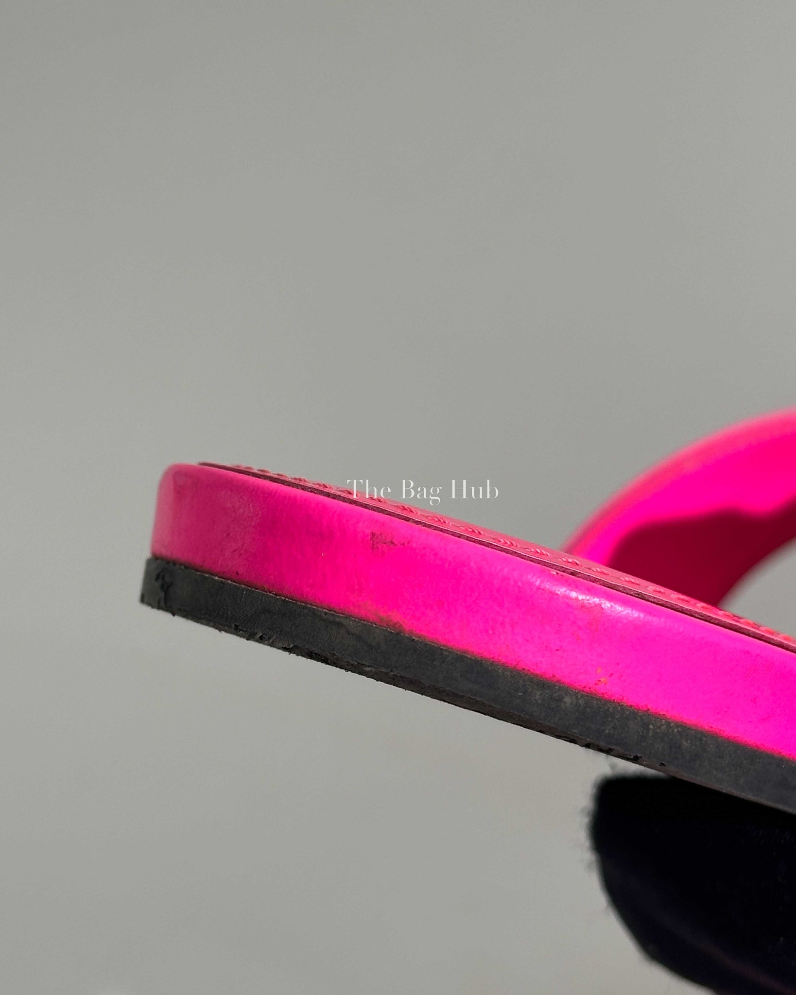 Balenciaga Neon Pink Logo Flip Flops Size 37-15