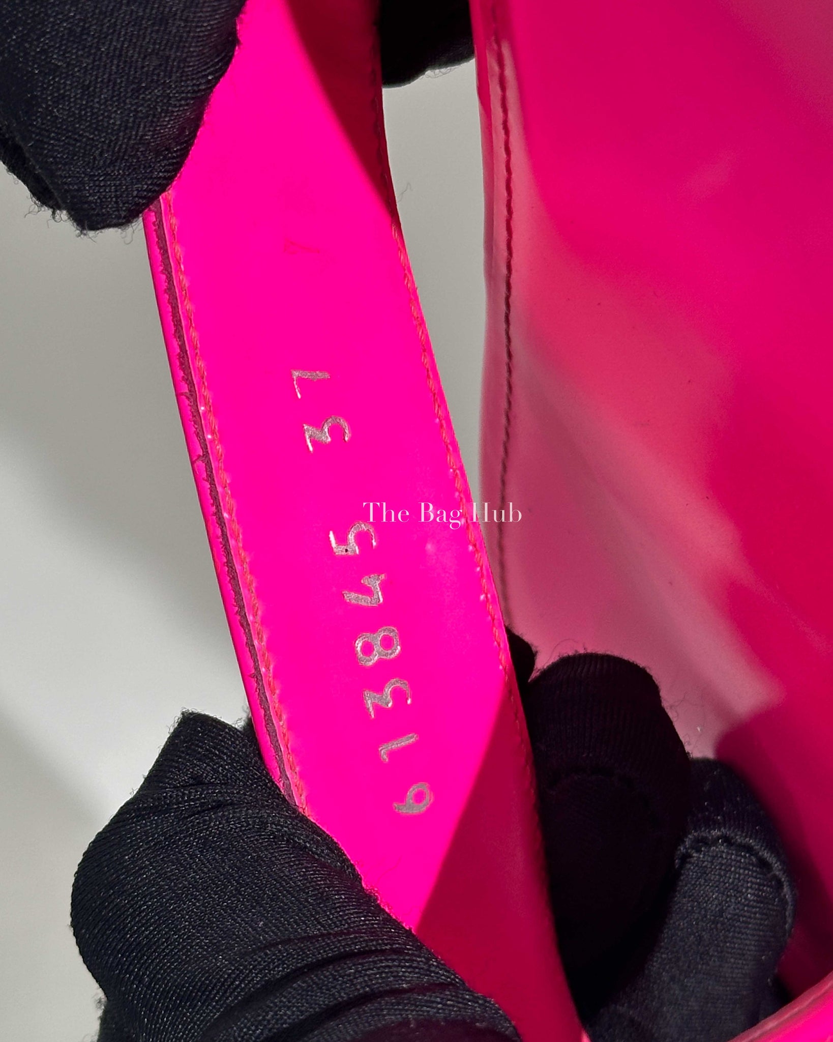 Balenciaga Neon Pink Logo Flip Flops Size 37-17
