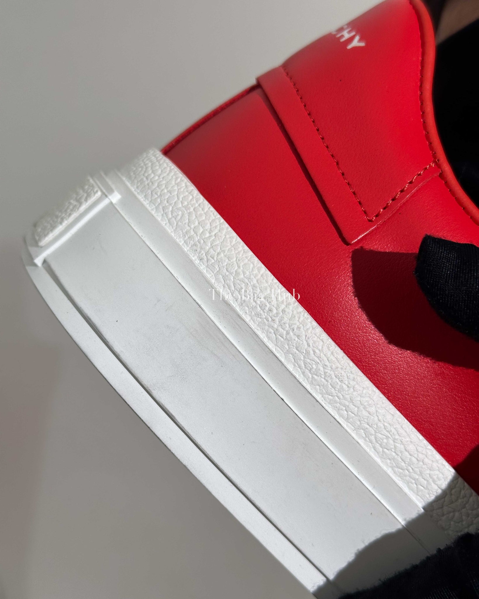 Givenchy Red City Sport Sneakers Size 41-11