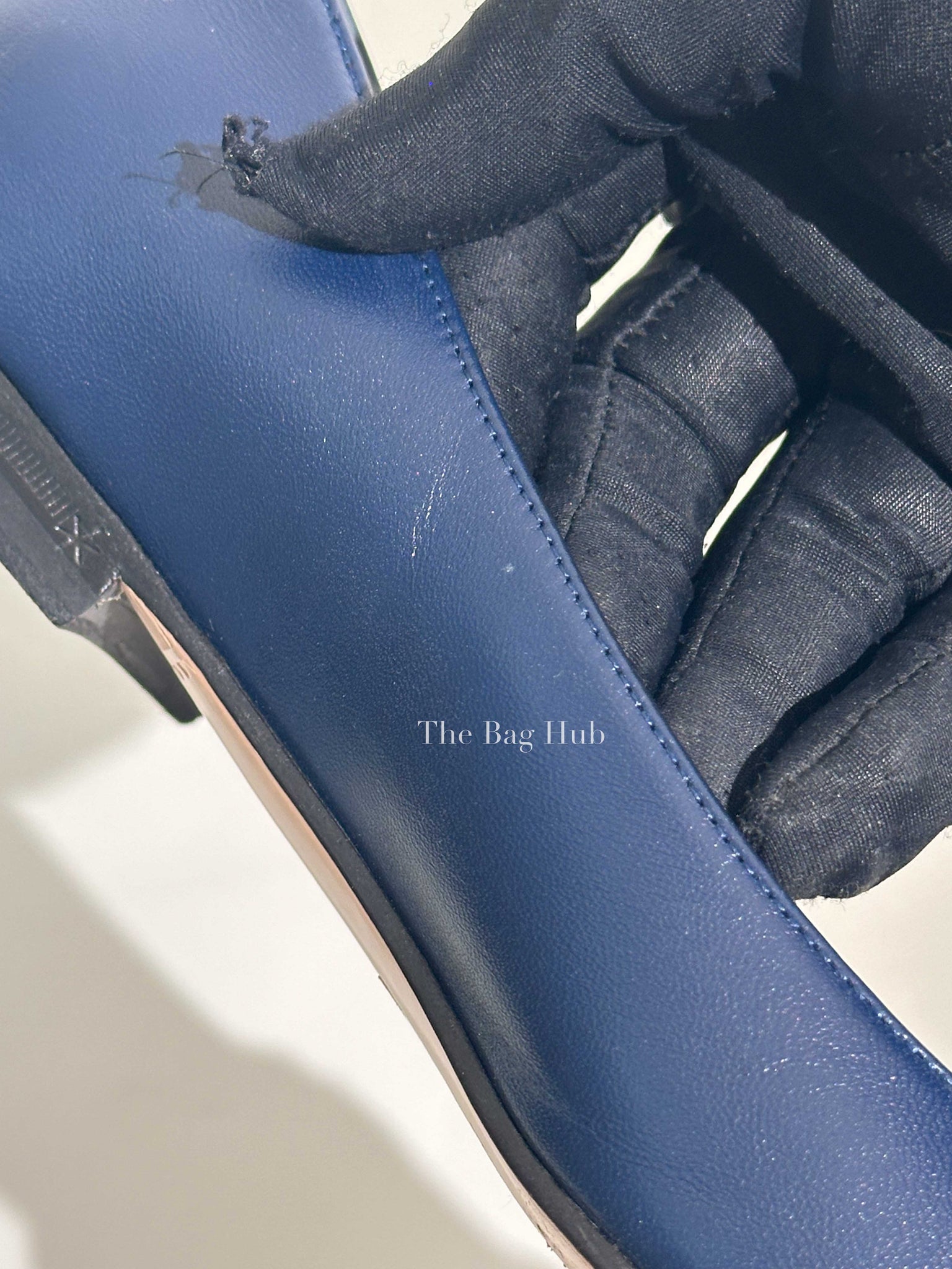 Gucci Blue Agata Nappa Leather Charlotte Ballet Flats Size 37.5-16