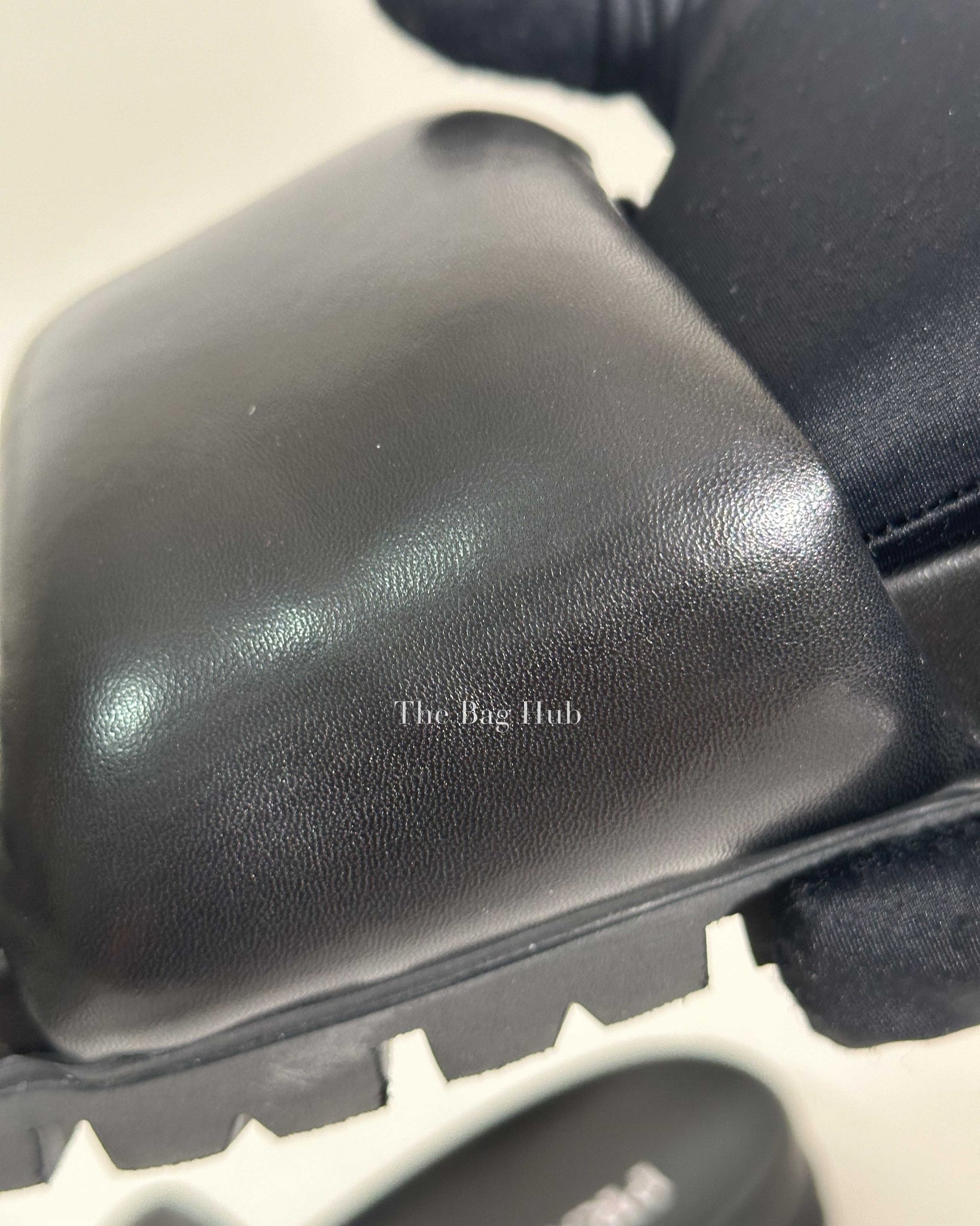 Prada Black Soft Padded Nappa Leather Slides Size 38-13