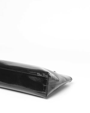 Chanel Black CC Chain Patent Leather Shoulder Bag-Image-8