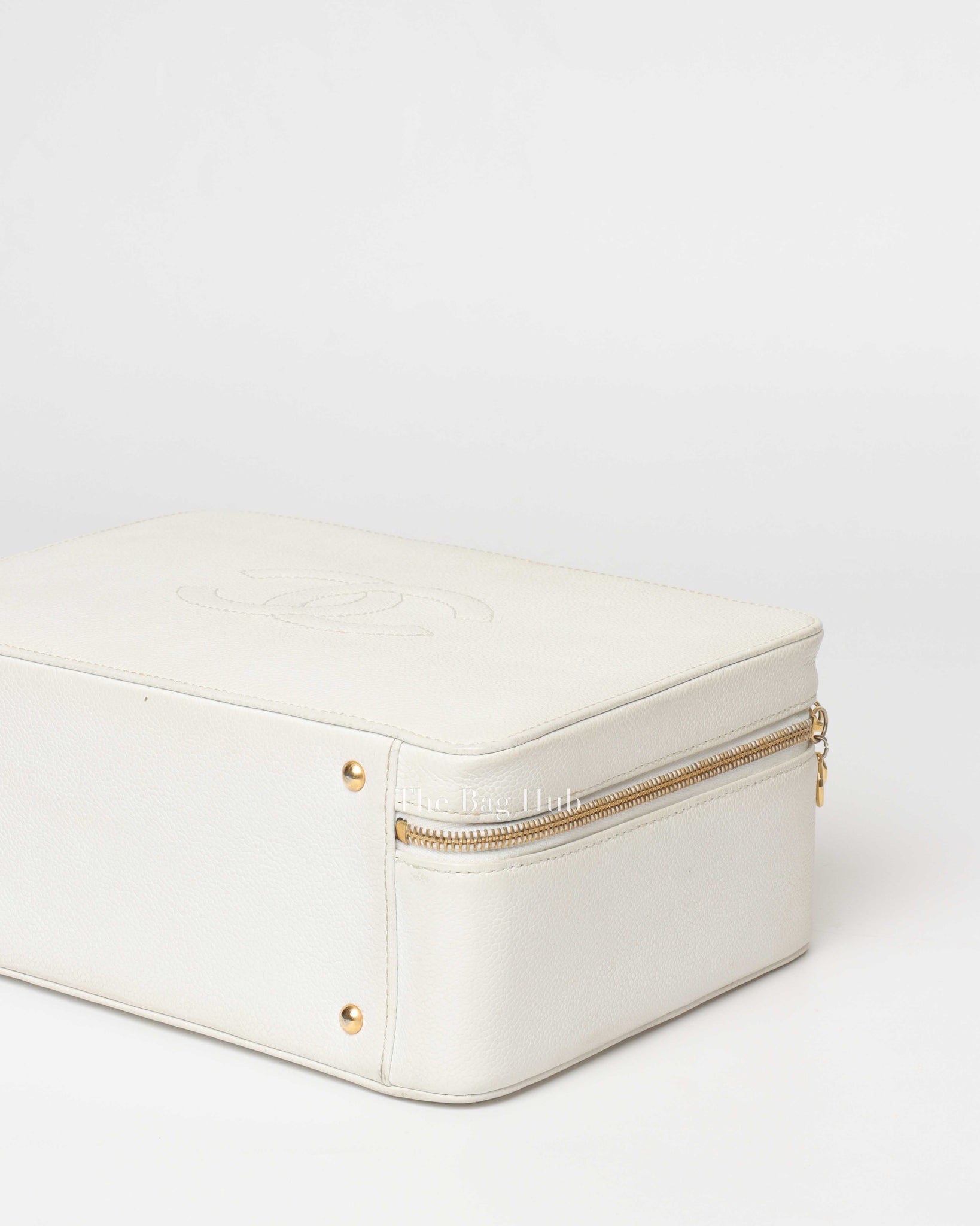 Chanel White Leather CC Filigree Vanity Bag