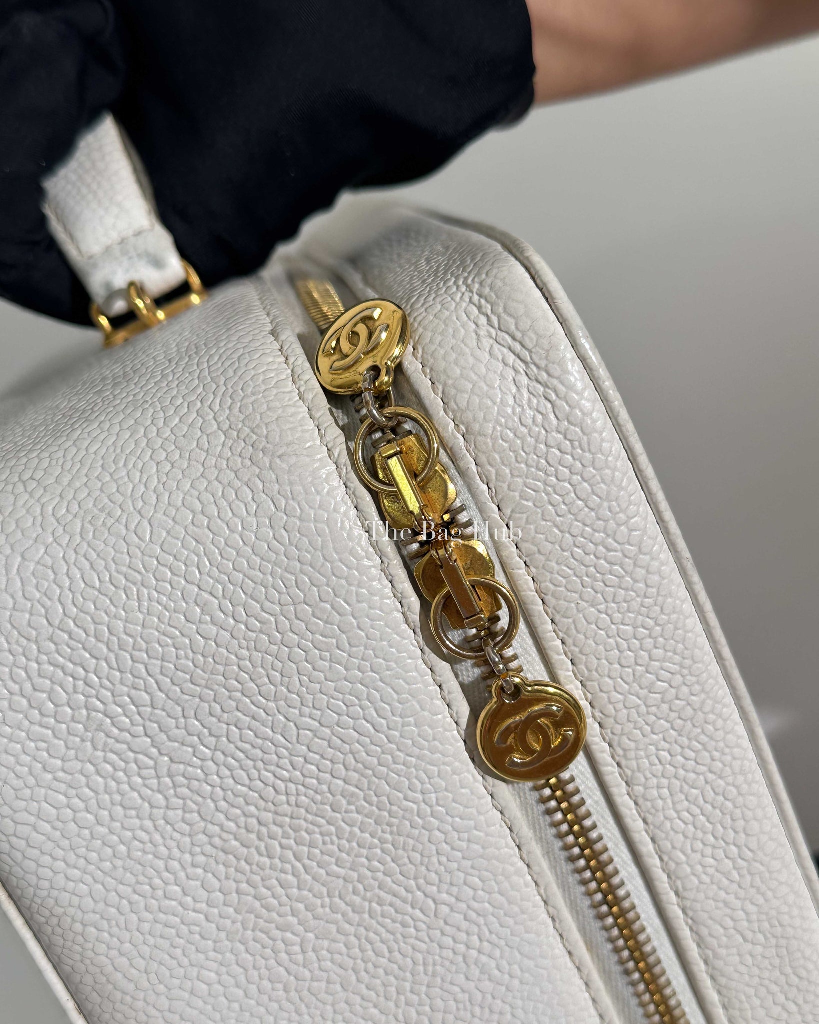 Chanel White Leather CC Filigree Vanity Bag