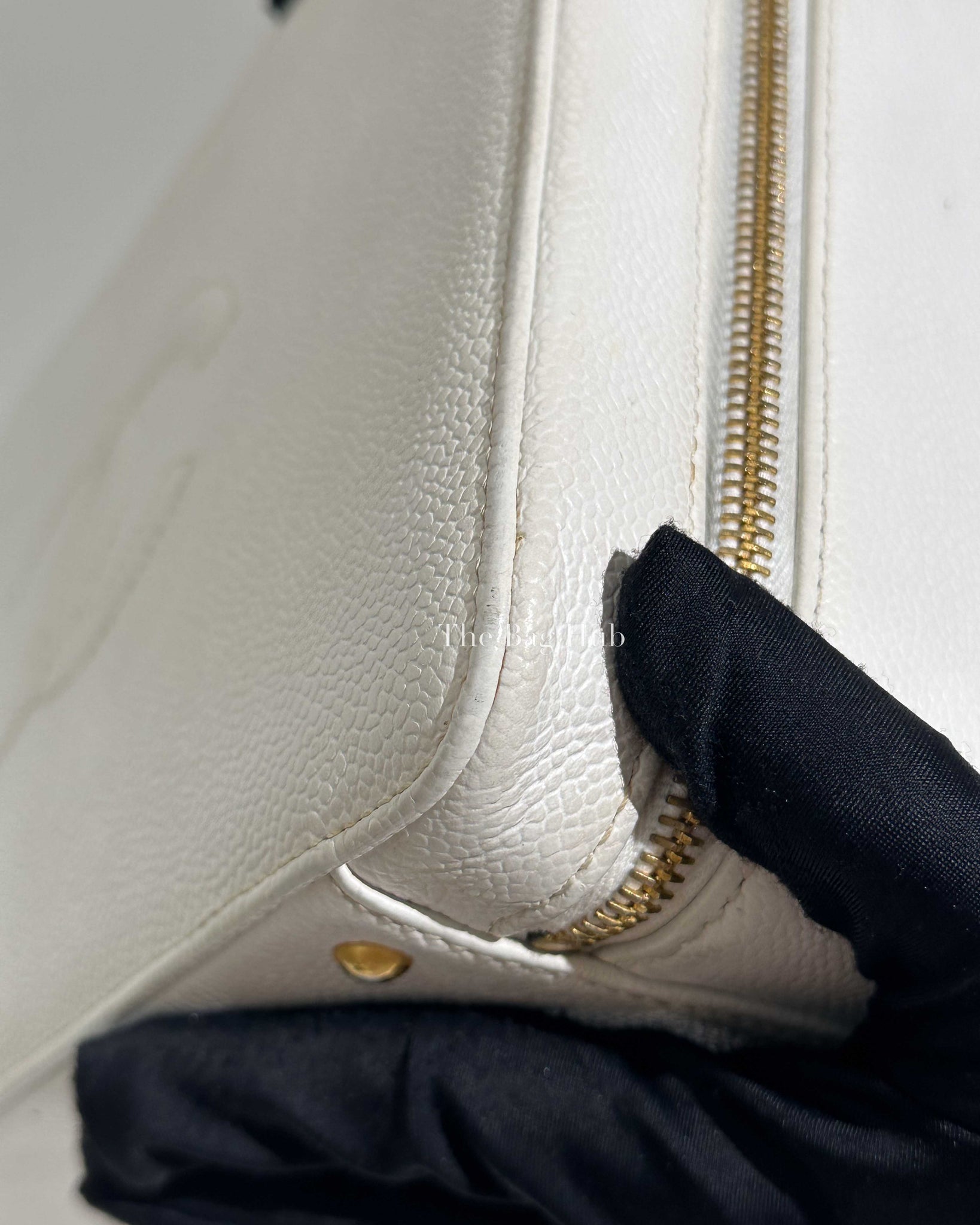 Chanel White Leather CC Filigree Vanity Bag