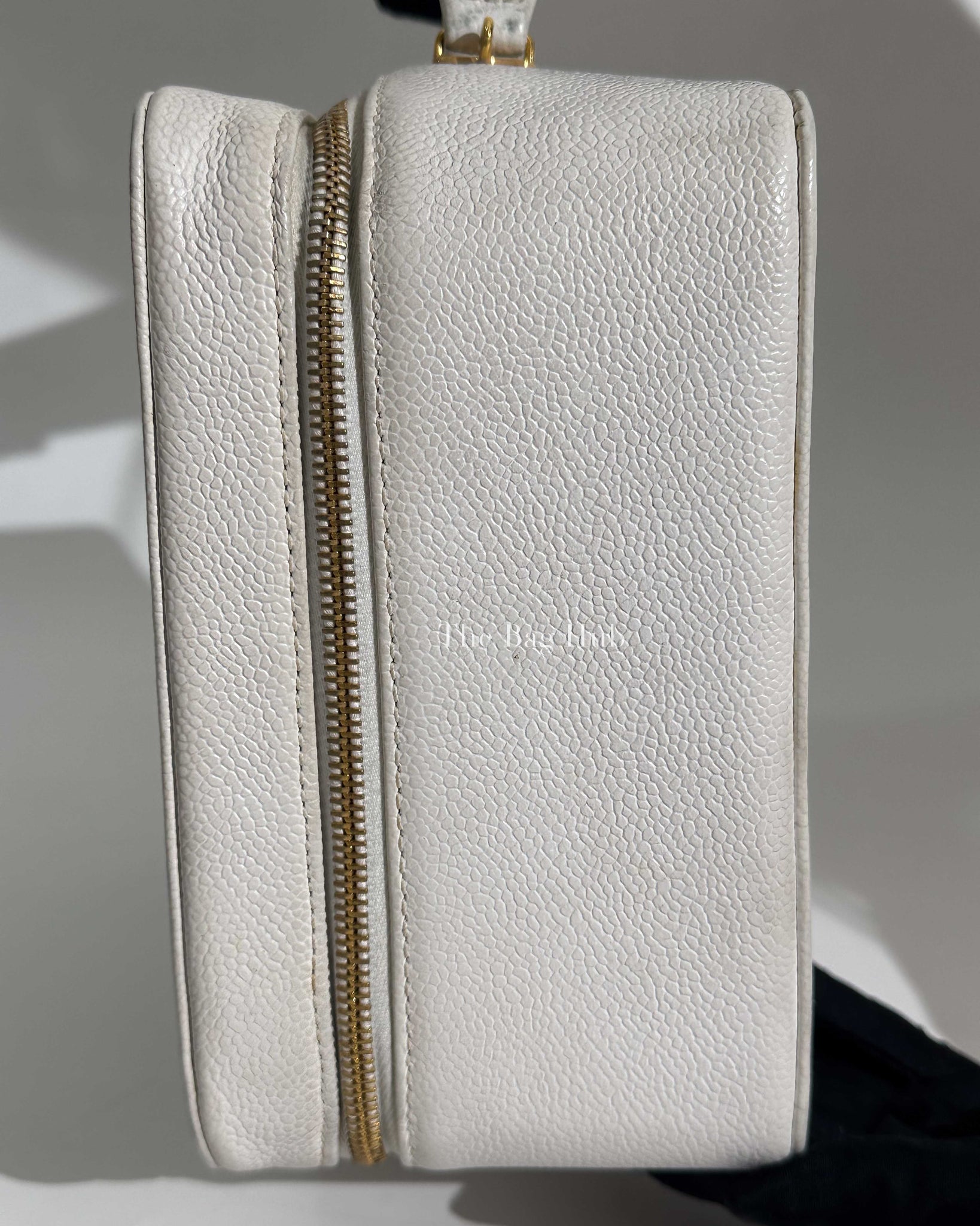 Chanel White Leather CC Filigree Vanity Bag