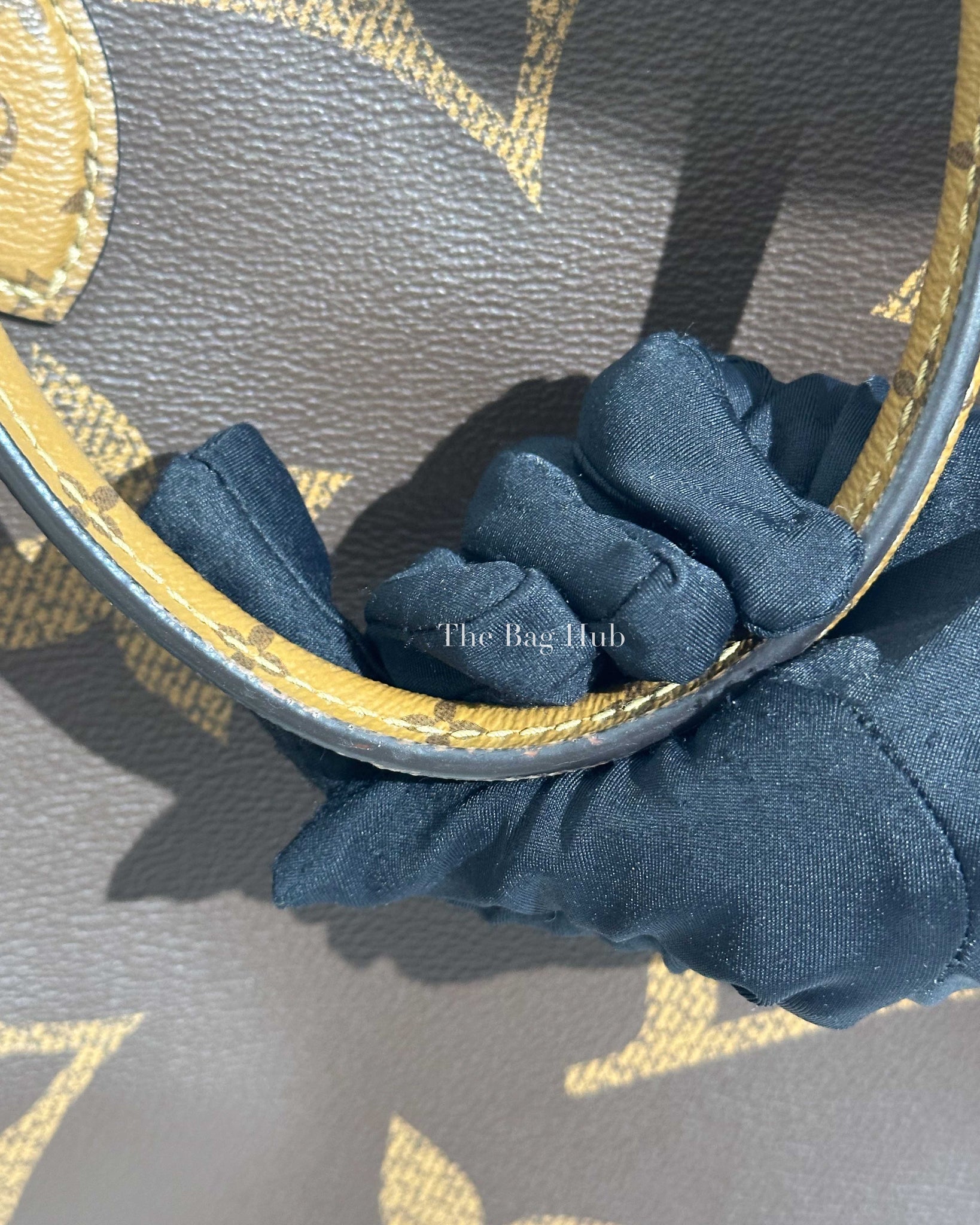 Louis Vuitton Reverse Monogram OTG GM Bag-19
