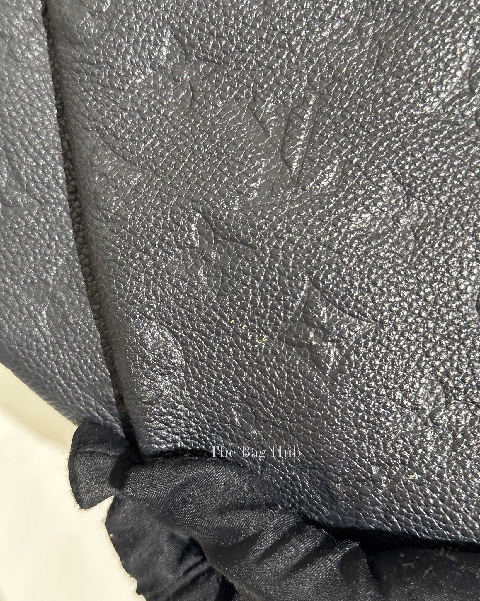 Louis Vuitton Black Monogram Empreinte Artsy MM Bag