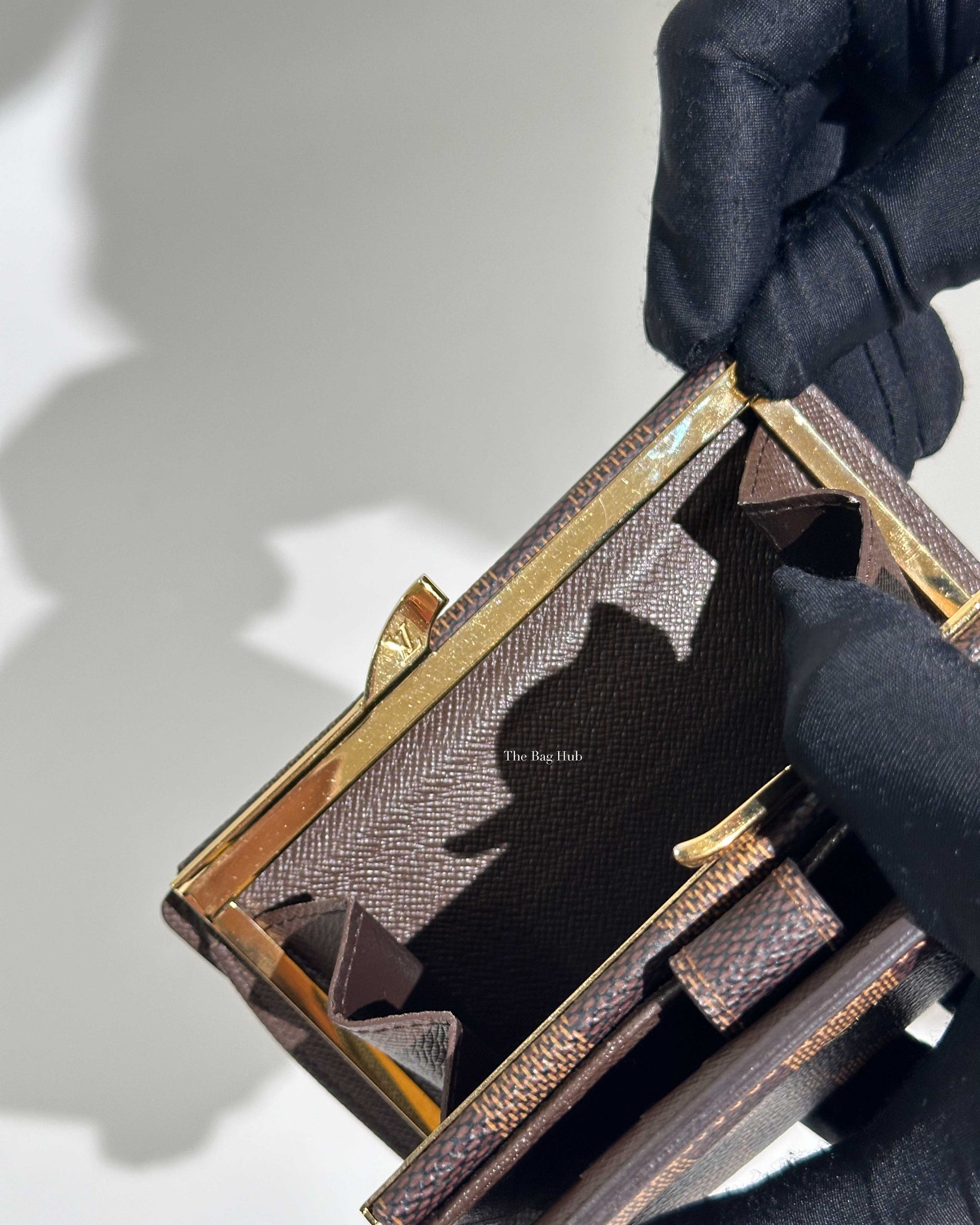 Louis Vuitton Damier Ebene French Kisslock Bi-fold Wallet-16