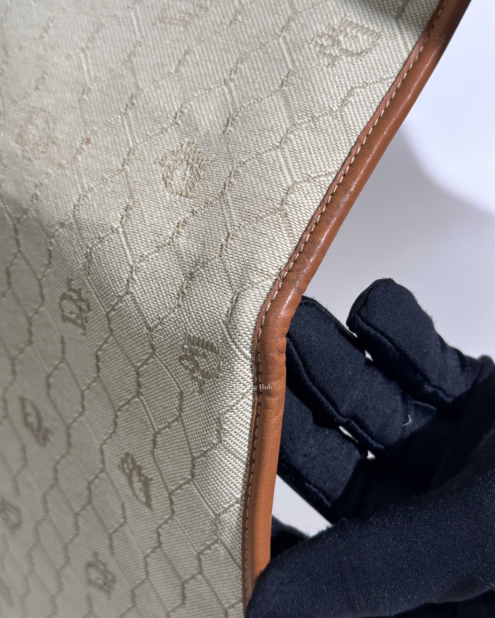 Christian Dior Beige/Brown Honeycomb Vintage Foldover Clutch-21