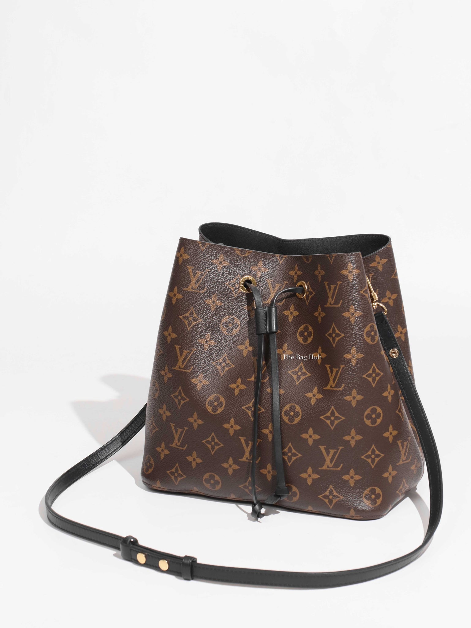 Louis Vuitton Black/Monogram Neo Noe MM Bucket Bag, Designer Brand, Authentic Louis Vuitton