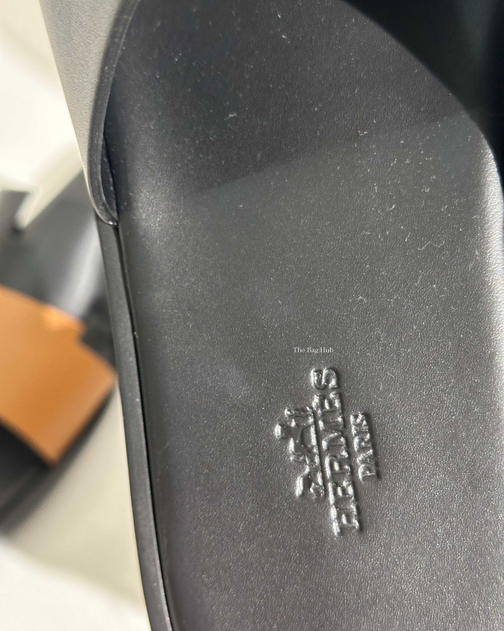 Hermes Noir/Naturel Calfskin Izmir Size 42.5-10