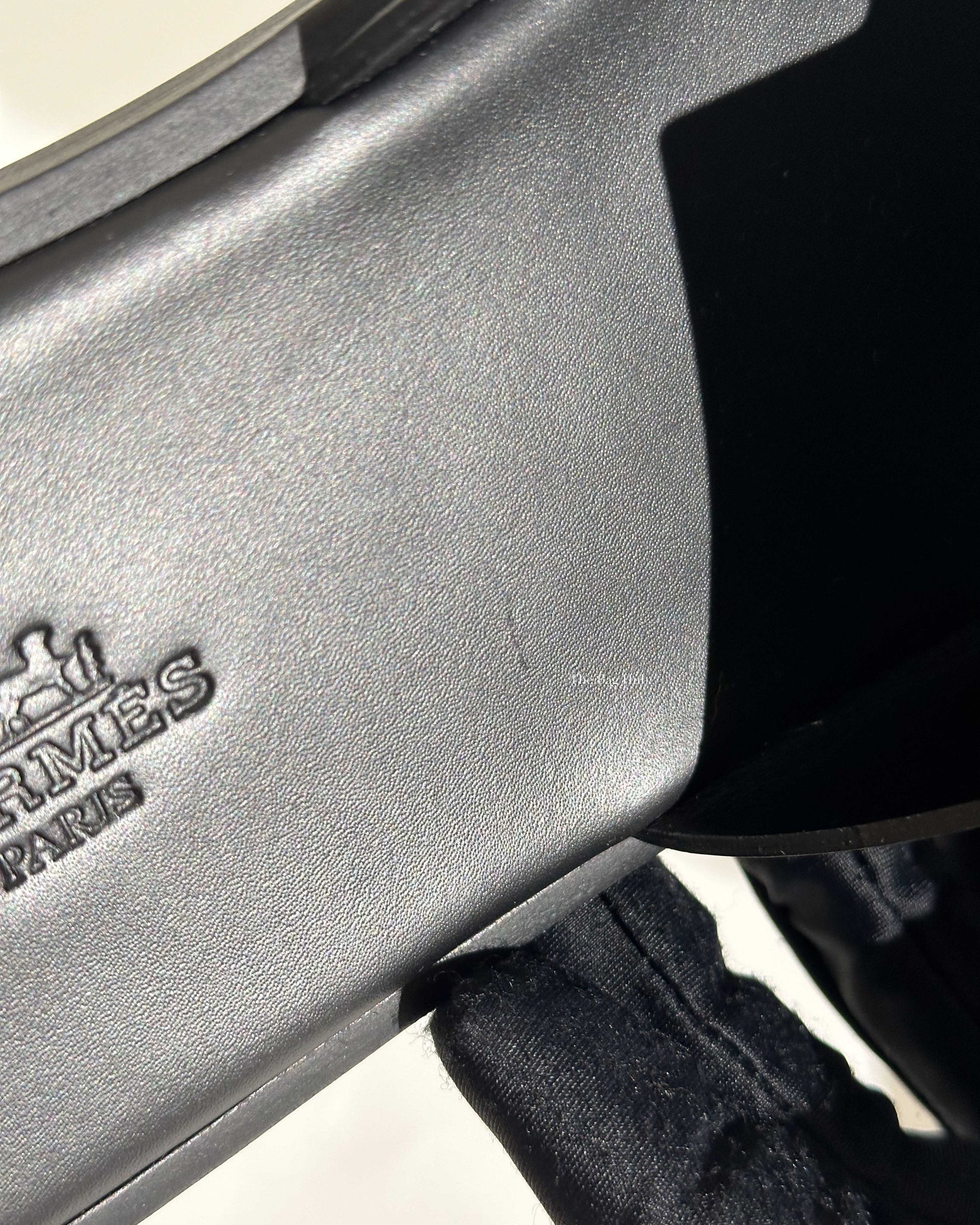Hermes Noir/Naturel Calfskin Izmir Size 42.5-11