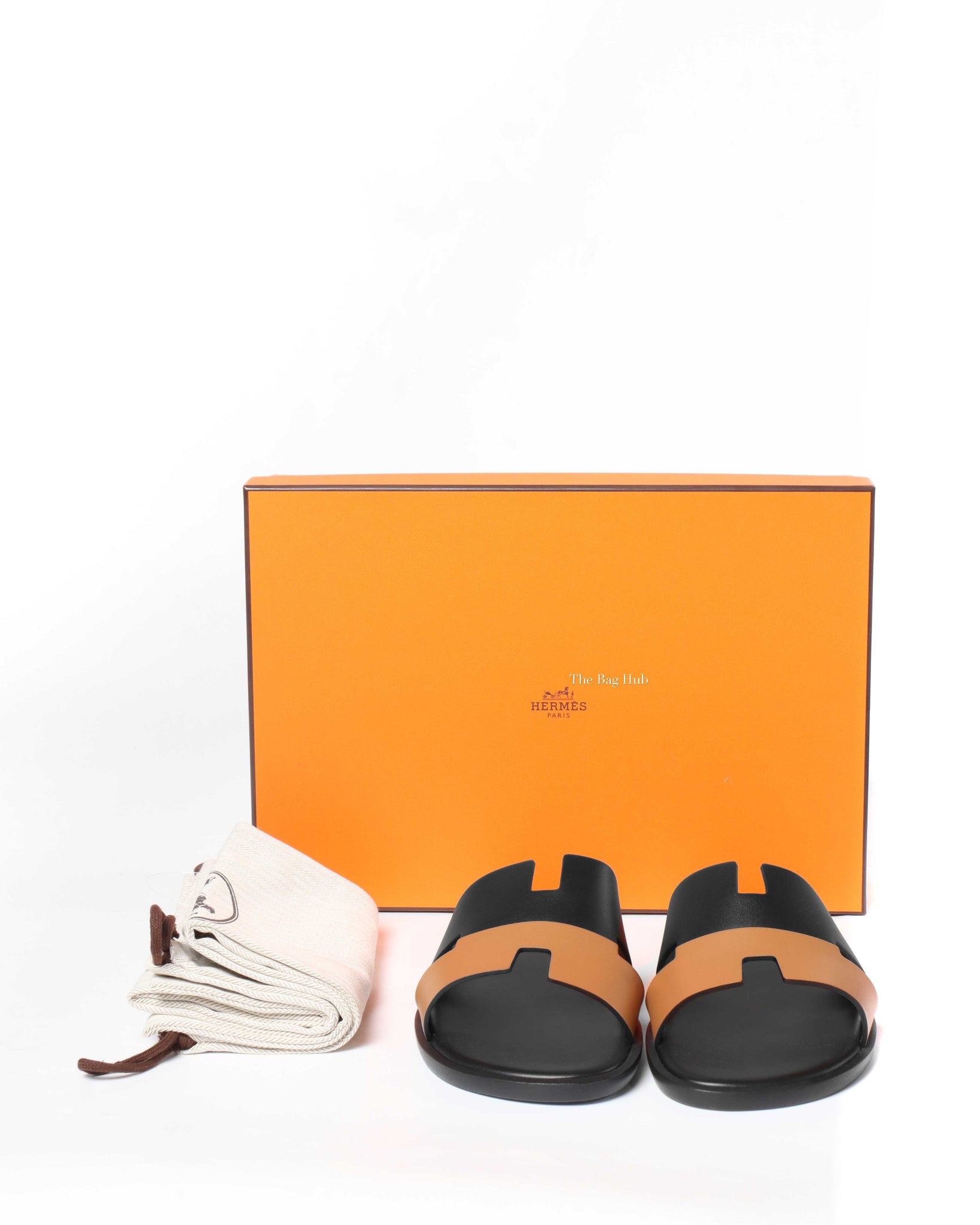 Hermes Noir/Naturel Calfskin Izmir Size 42.5-9