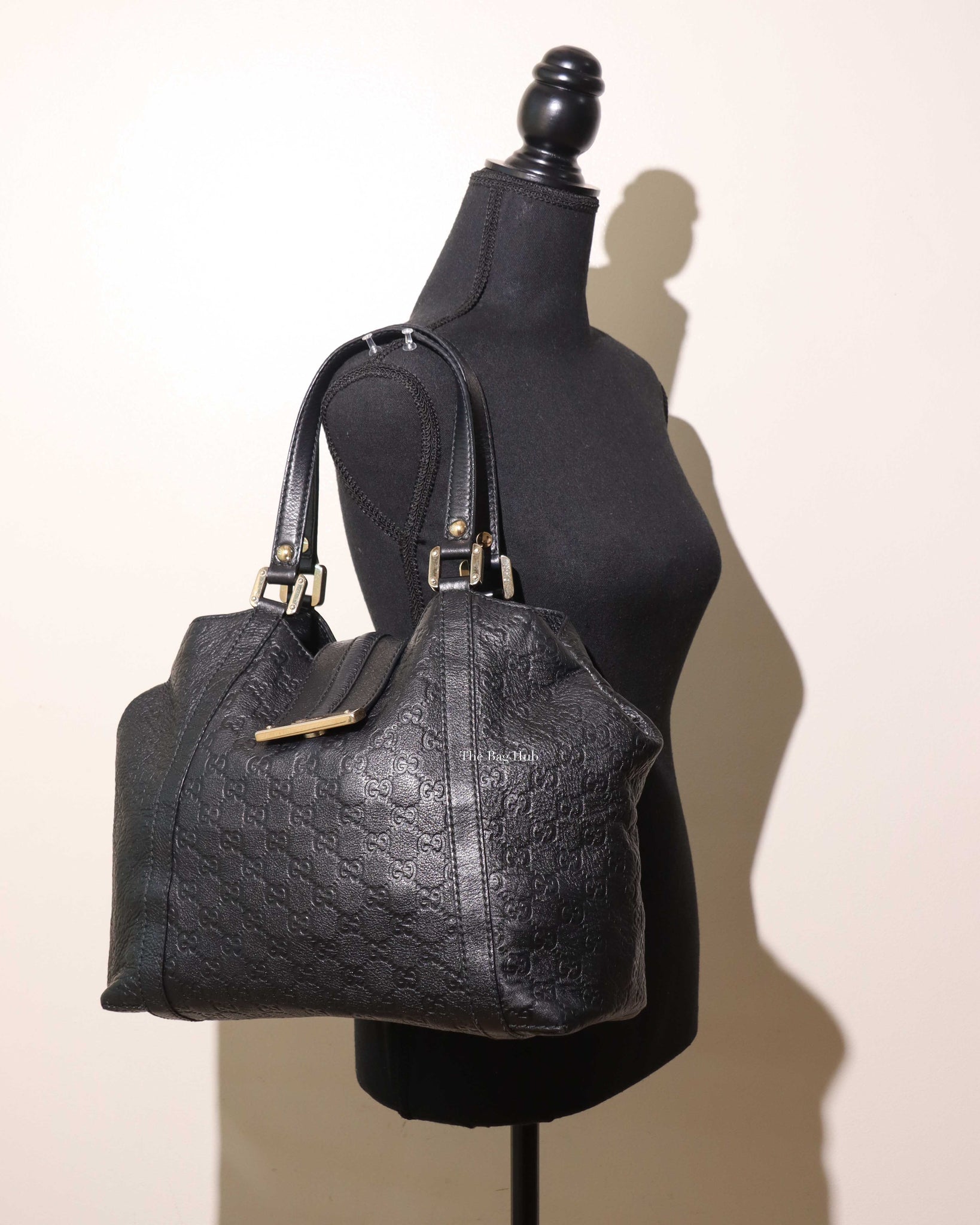 Gucci Black Guccissima Tote Leather Bag-12