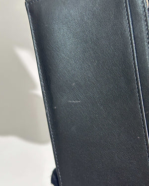 Shop CHANEL 2022 SS Unisex Calfskin Plain Leather Long Wallet Logo Long  Wallets (AP3339 B10738 94305) by CATSUSELECT