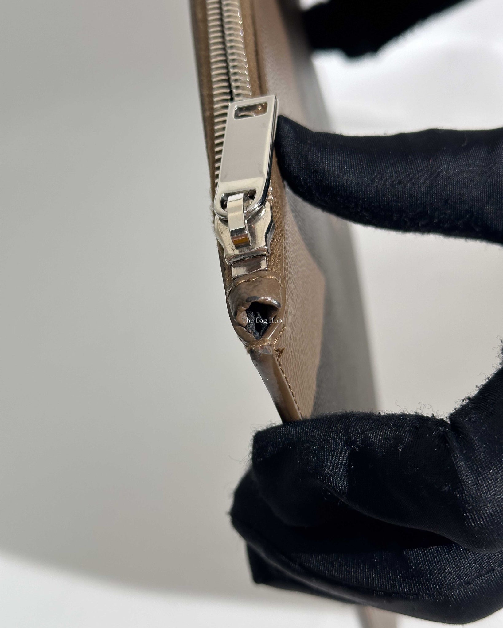 Saint Laurent Brown Leather Clutch-18