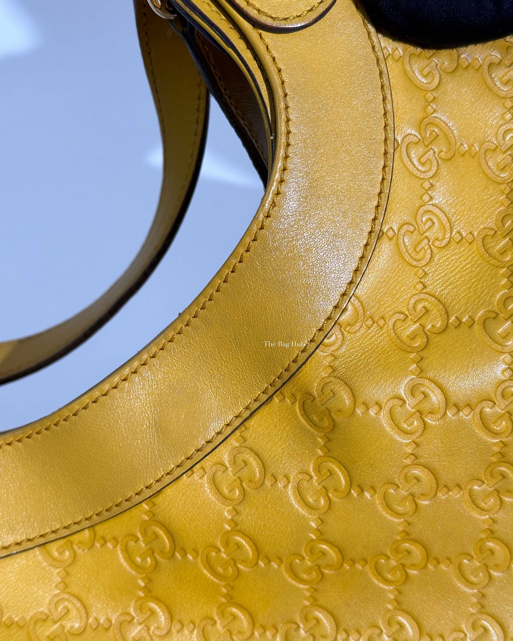 Gucci Yellow Guccissima Leather Charmy Hobo Bag-24