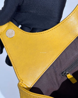 Gucci Yellow Guccissima Leather Charmy Hobo Bag-36
