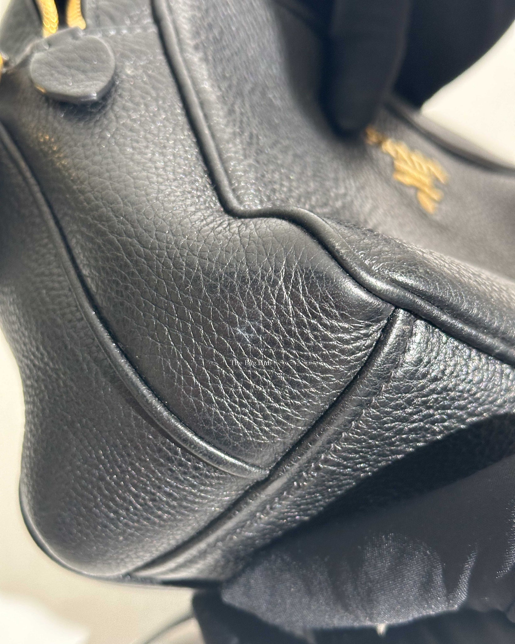 Prada Nero Vitello Phenix Camera Bag 1BH079-13