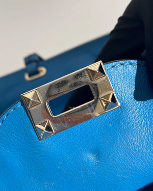 Valentino Garavani Blue Leather Rockstud Trapeze Medium Tote Bag-15