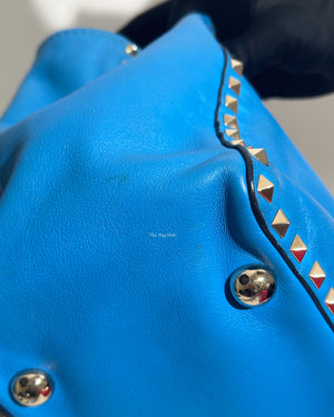 Valentino Garavani Blue Leather Rockstud Trapeze Medium Tote Bag-22