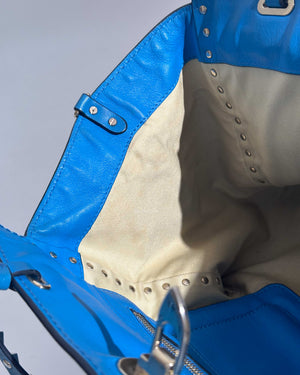 Valentino Garavani Blue Leather Rockstud Trapeze Medium Tote Bag-27