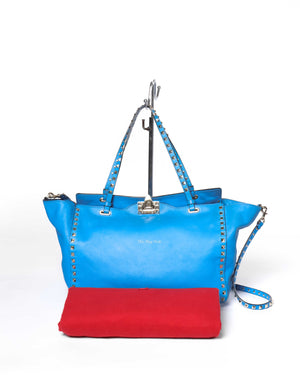 Valentino Garavani Blue Leather Rockstud Trapeze Medium Tote Bag-12