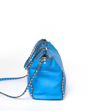 Valentino Garavani Blue Leather Rockstud Trapeze Medium Tote Bag-5