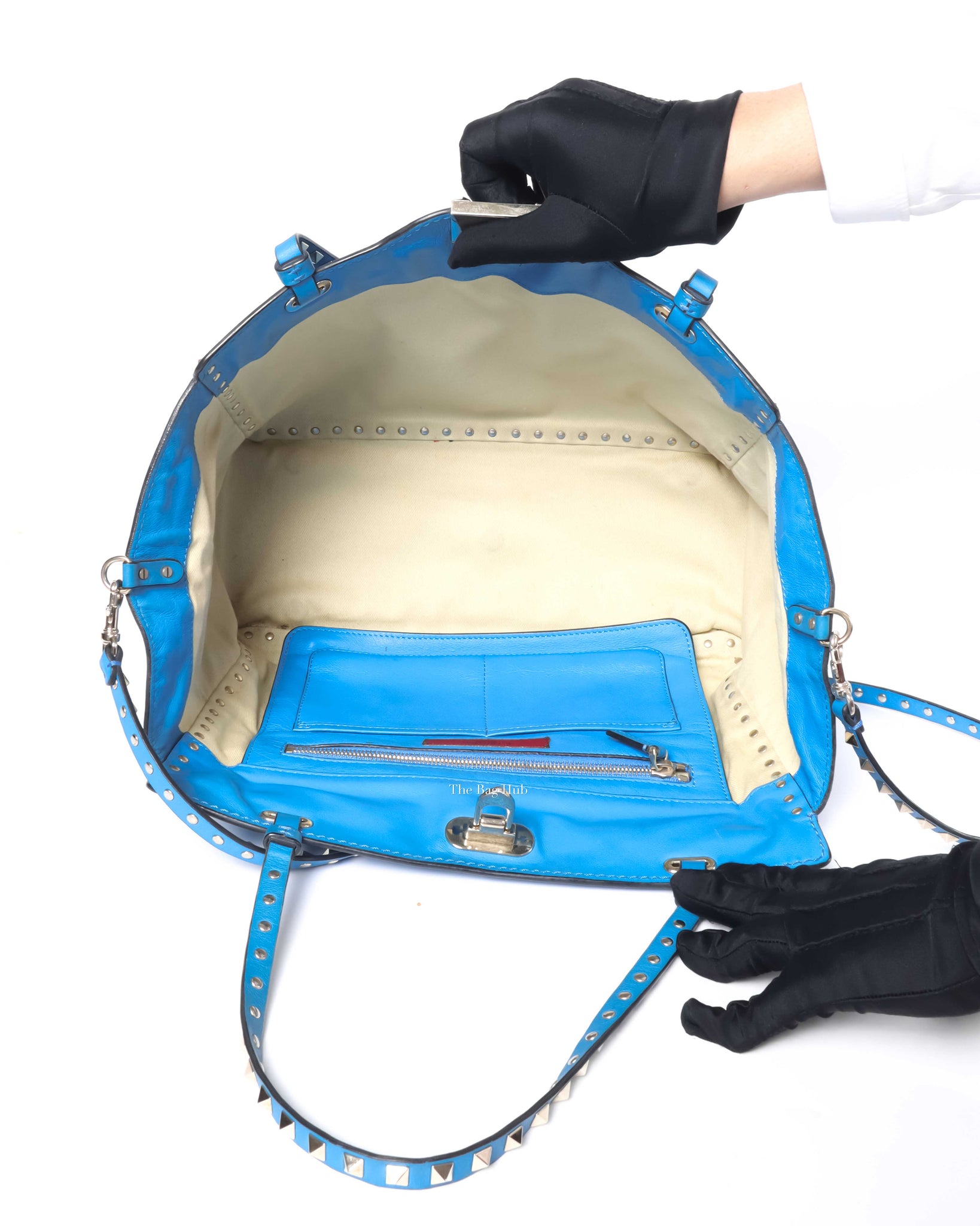 Valentino Garavani Blue Leather Rockstud Trapeze Medium Tote Bag-11