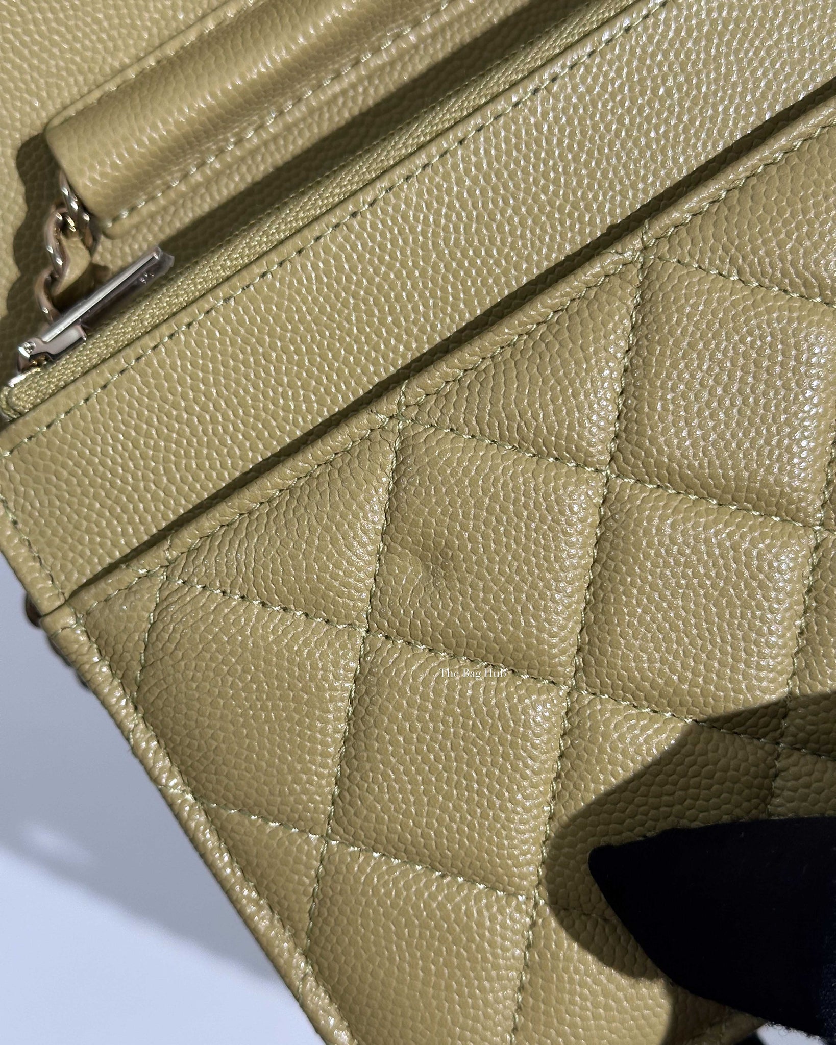 Chanel Avocado Green Caviar WOC-14