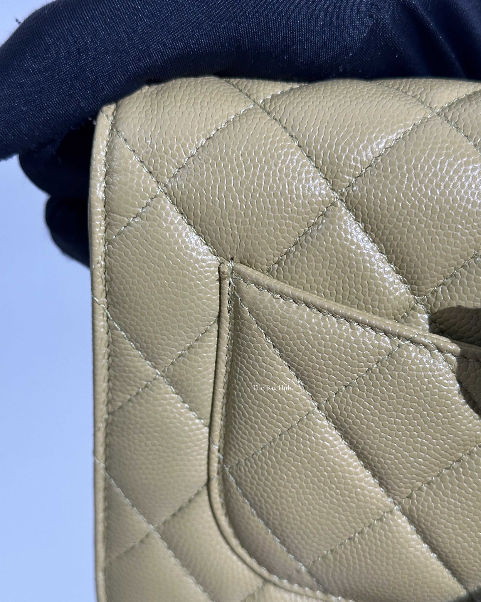 Chanel Avocado Green Caviar WOC-15