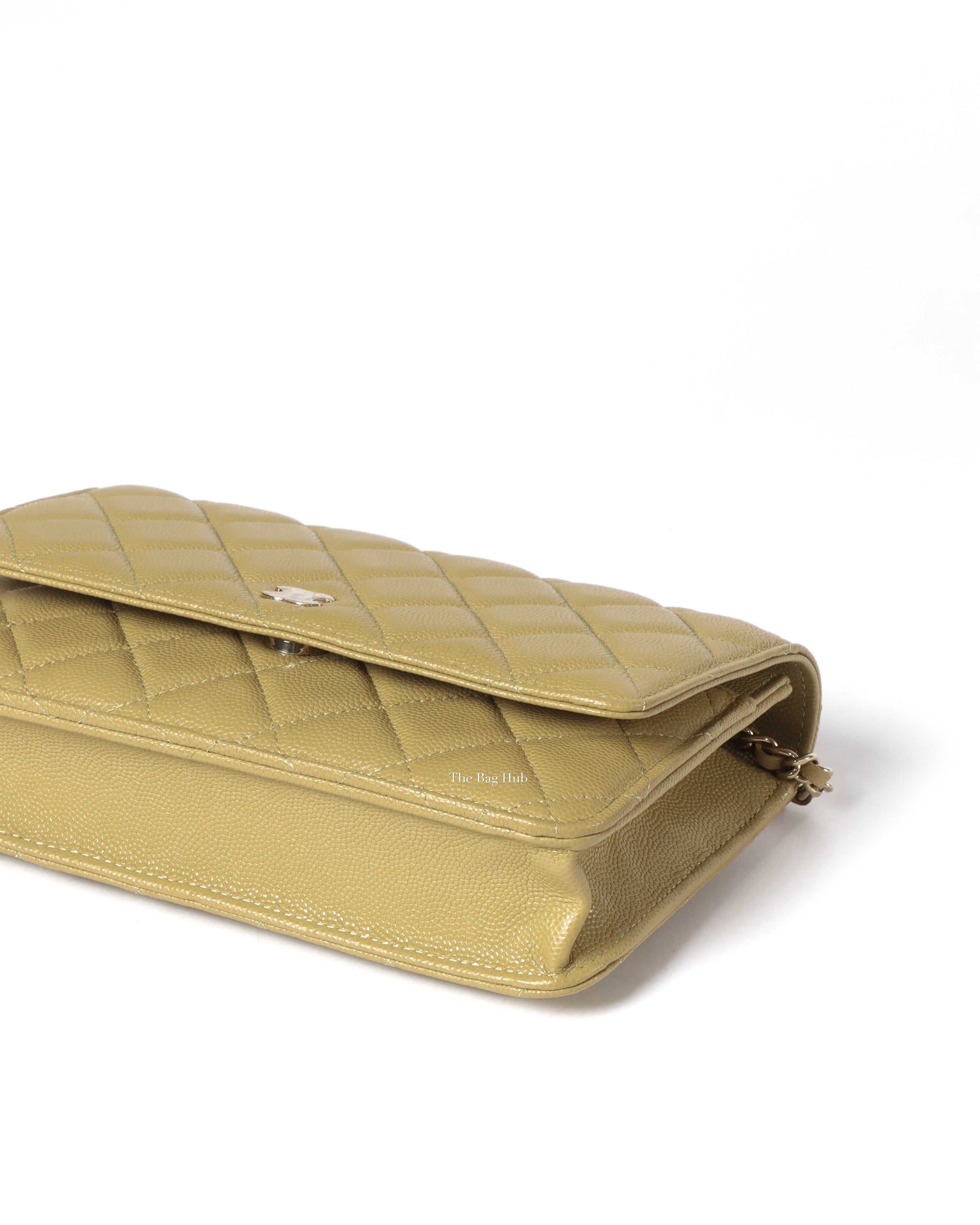 Chanel Avocado Green Caviar WOC-8