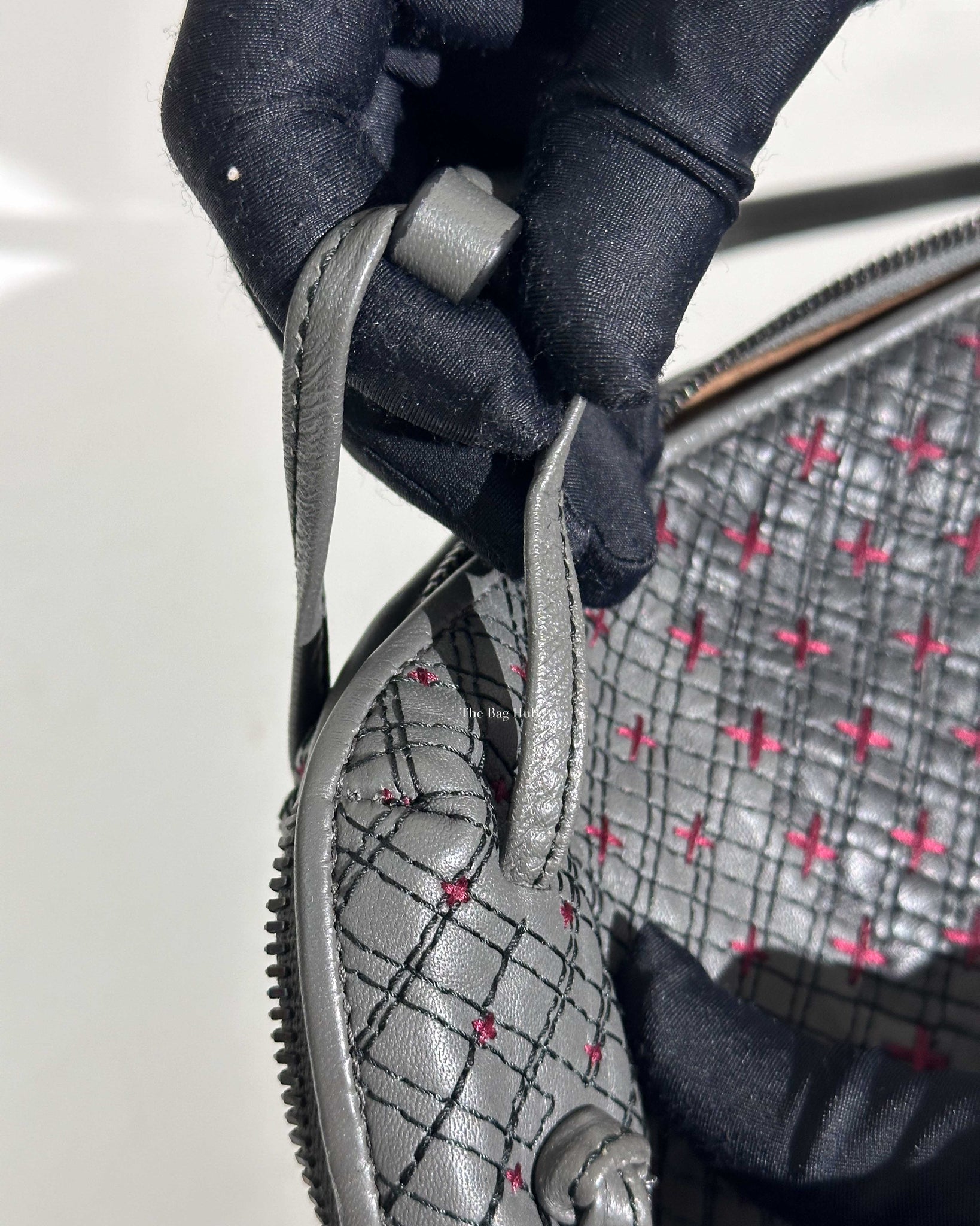Bottega Veneta Grey Quilted Stitched Leather Nodini Crossbody Bag-14