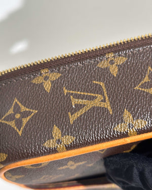 Louis Vuitton Monogram Cupertino Briefcase Bag-24