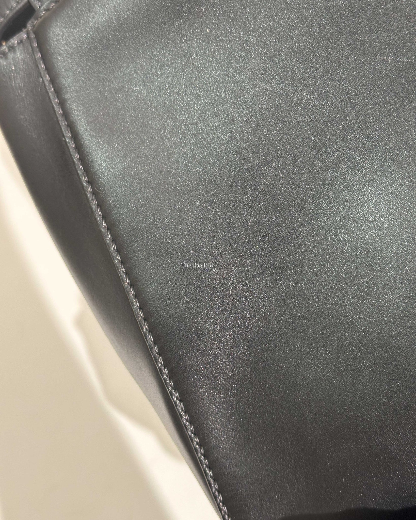 Fendi Black Leather Medium Peekaboo Bag-16