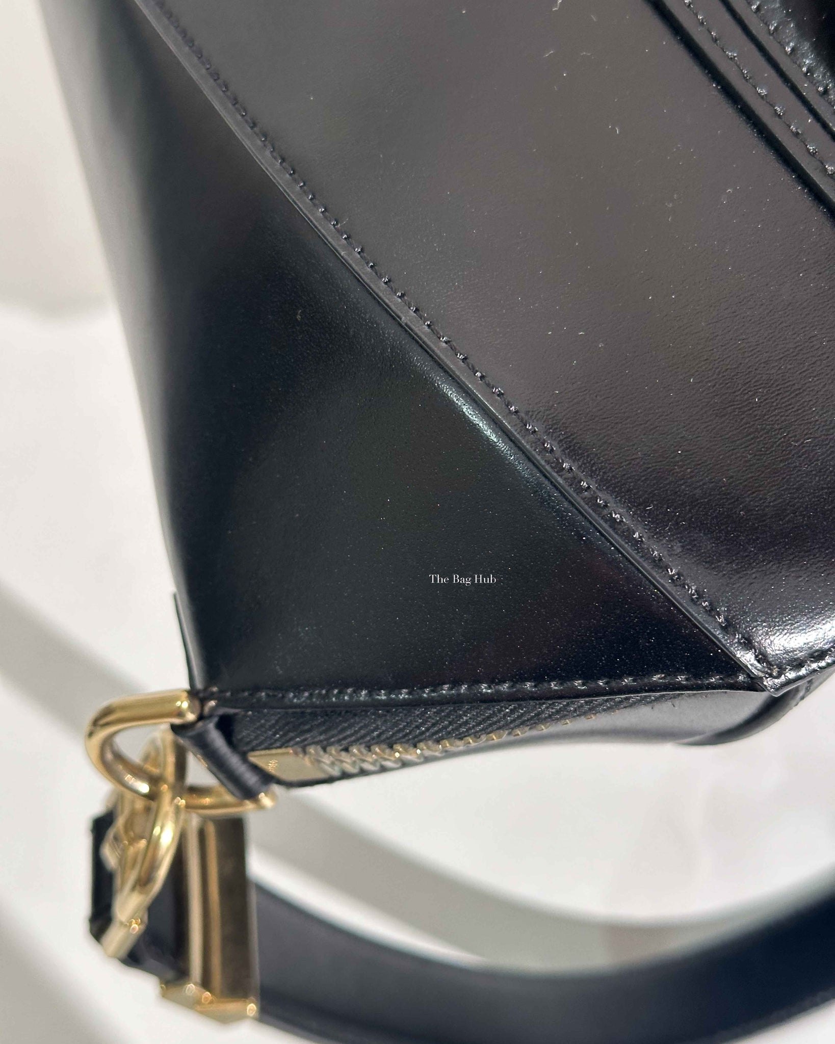 Givenchy Black Glazed Calfskin Medium Antigona-17