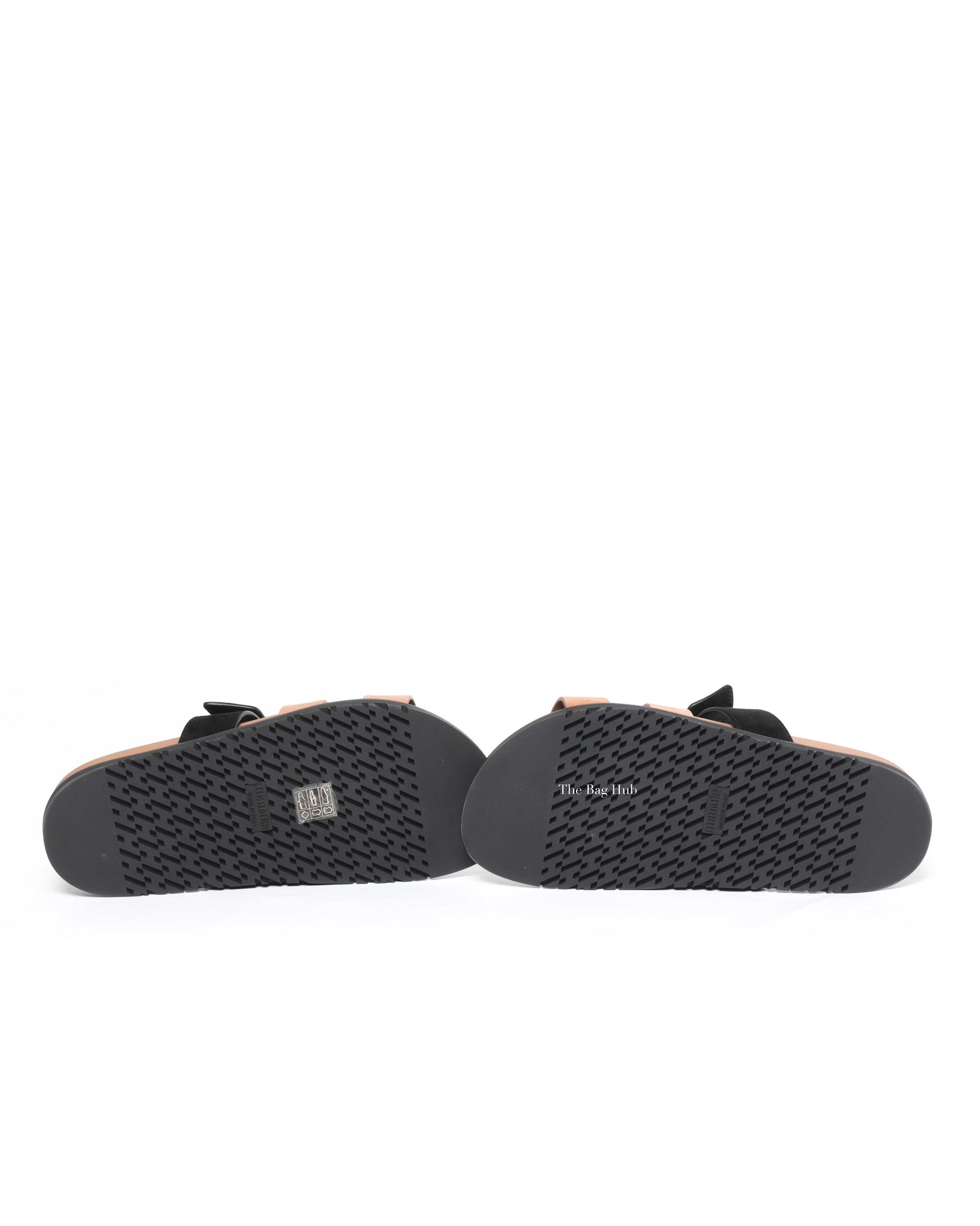 Hermes Rose Perle/Noir Suede Goatskin Chypre Sandals Size 37