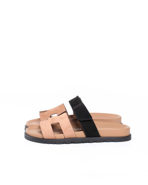 Hermes Rose Perle/Noir Suede Goatskin Chypre Sandals Size 37