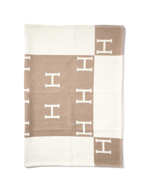 Hermes Noisette Moyen/Blanc Wool/Cashmere Avalon Baby Blanket-3
