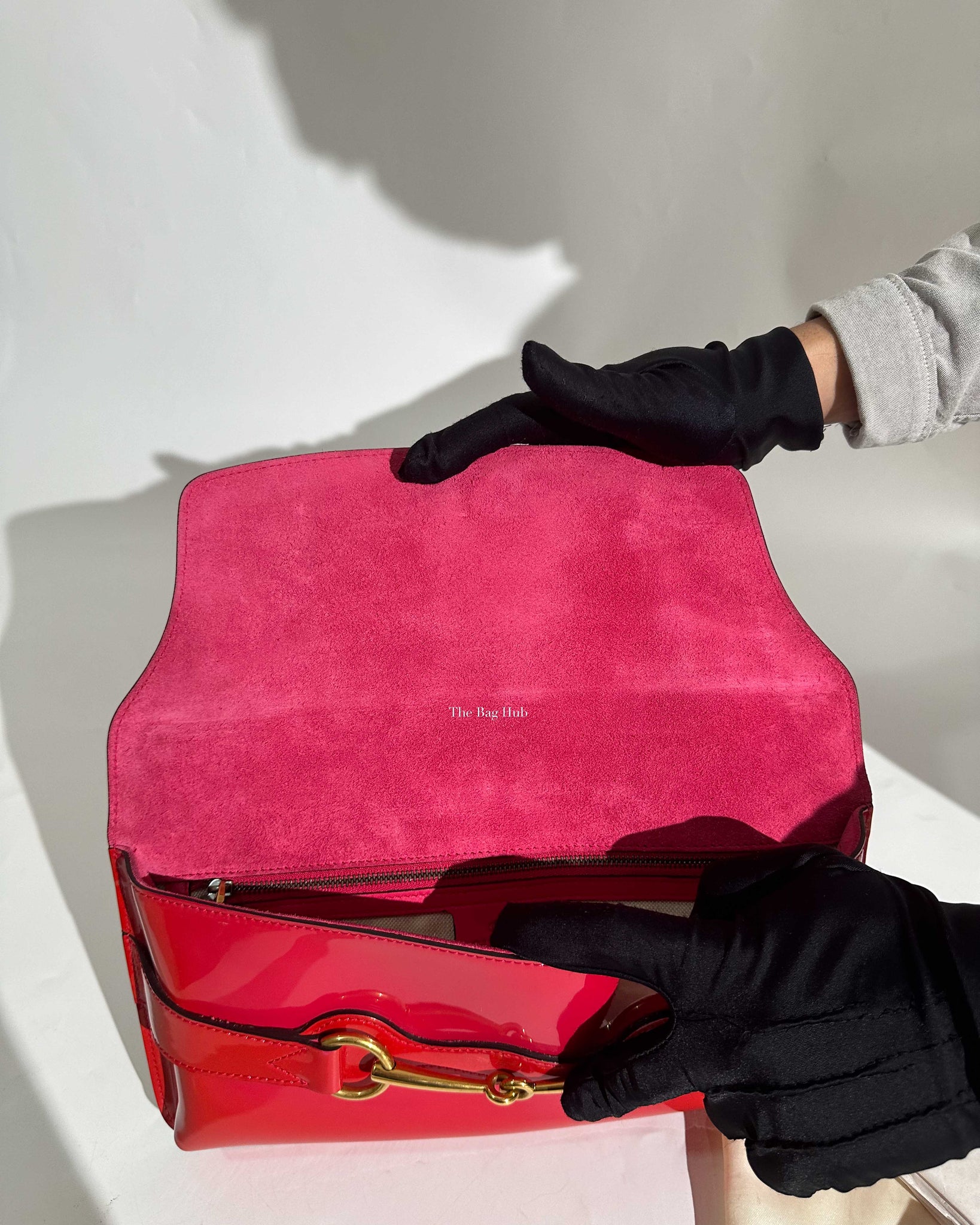 Gucci Red/Orange Patent Leather Bright Bit Clutch-12