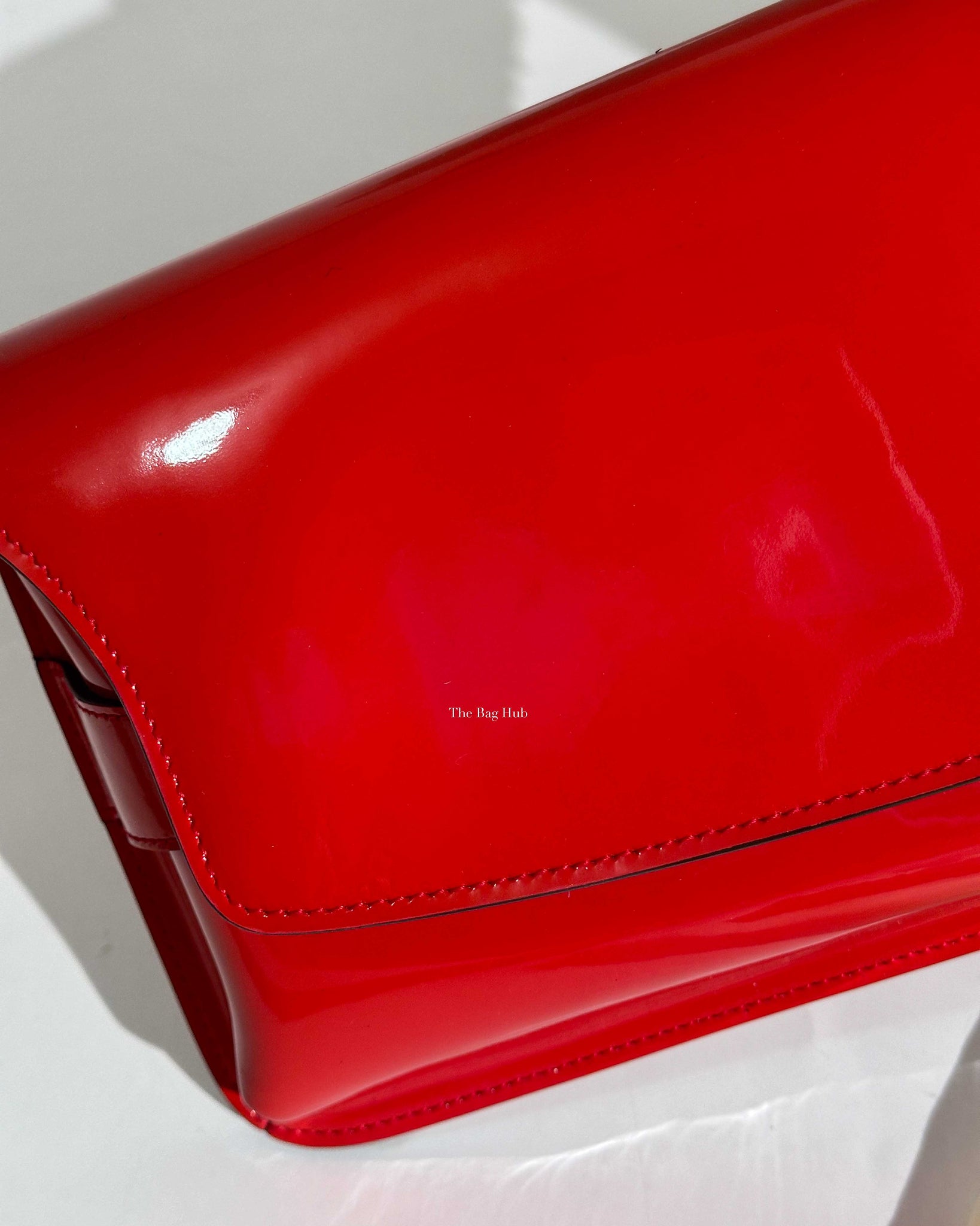 Gucci Red/Orange Patent Leather Bright Bit Clutch-13