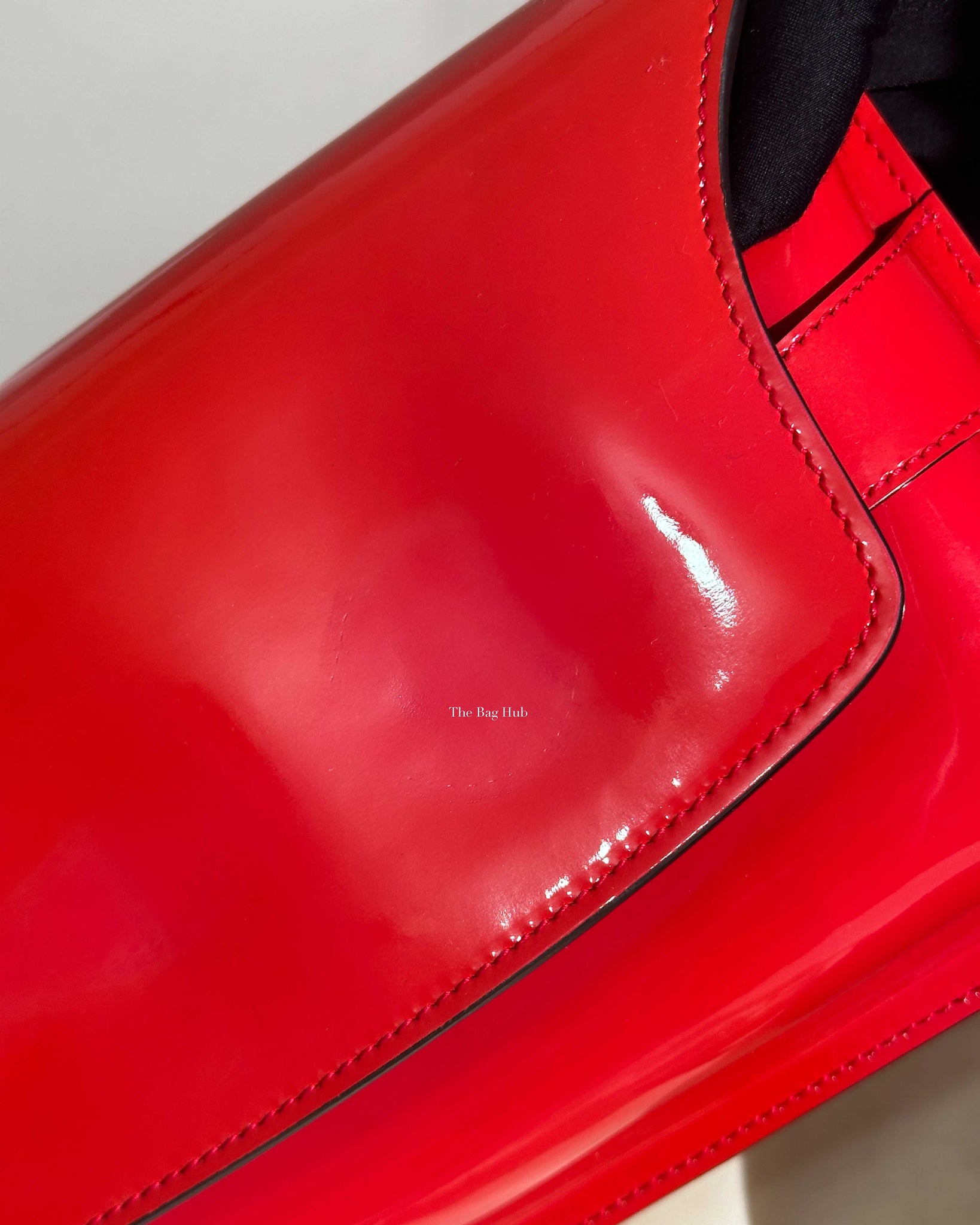 Gucci Red/Orange Patent Leather Bright Bit Clutch-14