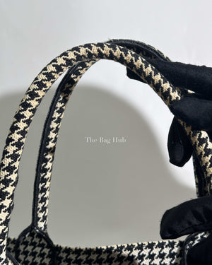 Dior White/Black Large Embroidery Book Tote-13