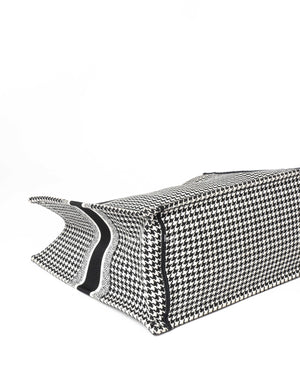 Dior White/Black Large Embroidery Book Tote-7