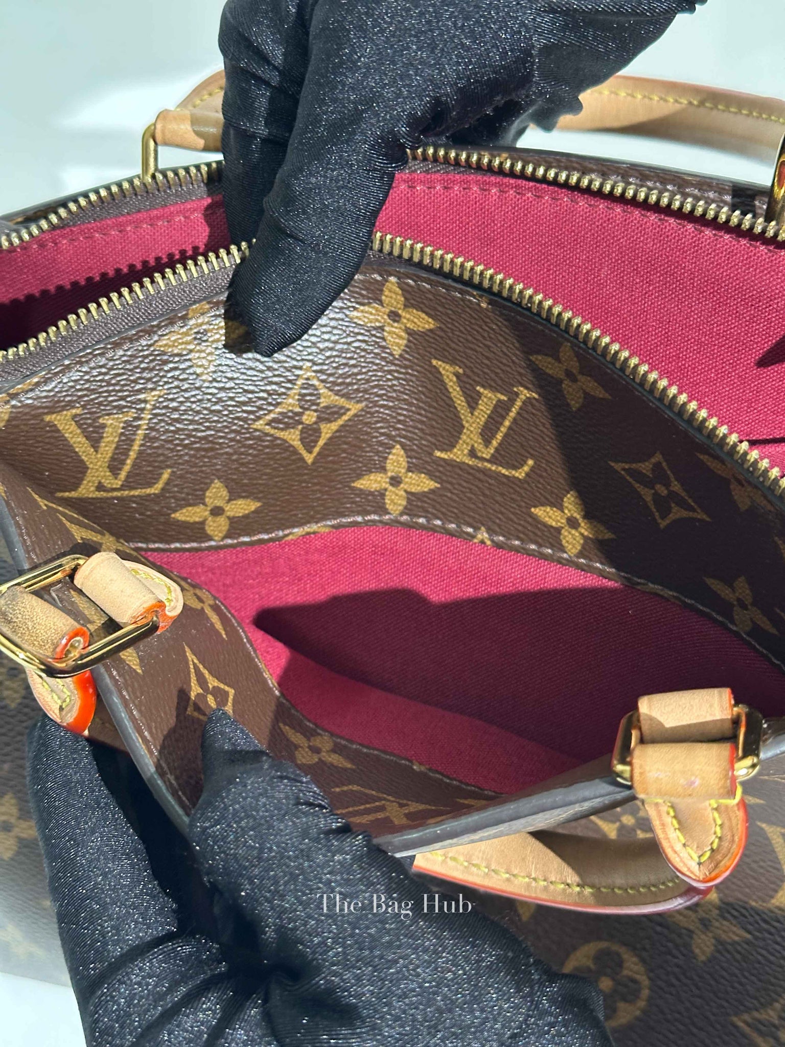 Louis Vuitton Brown Monogram Coated Canvas Petit Palais Handbag