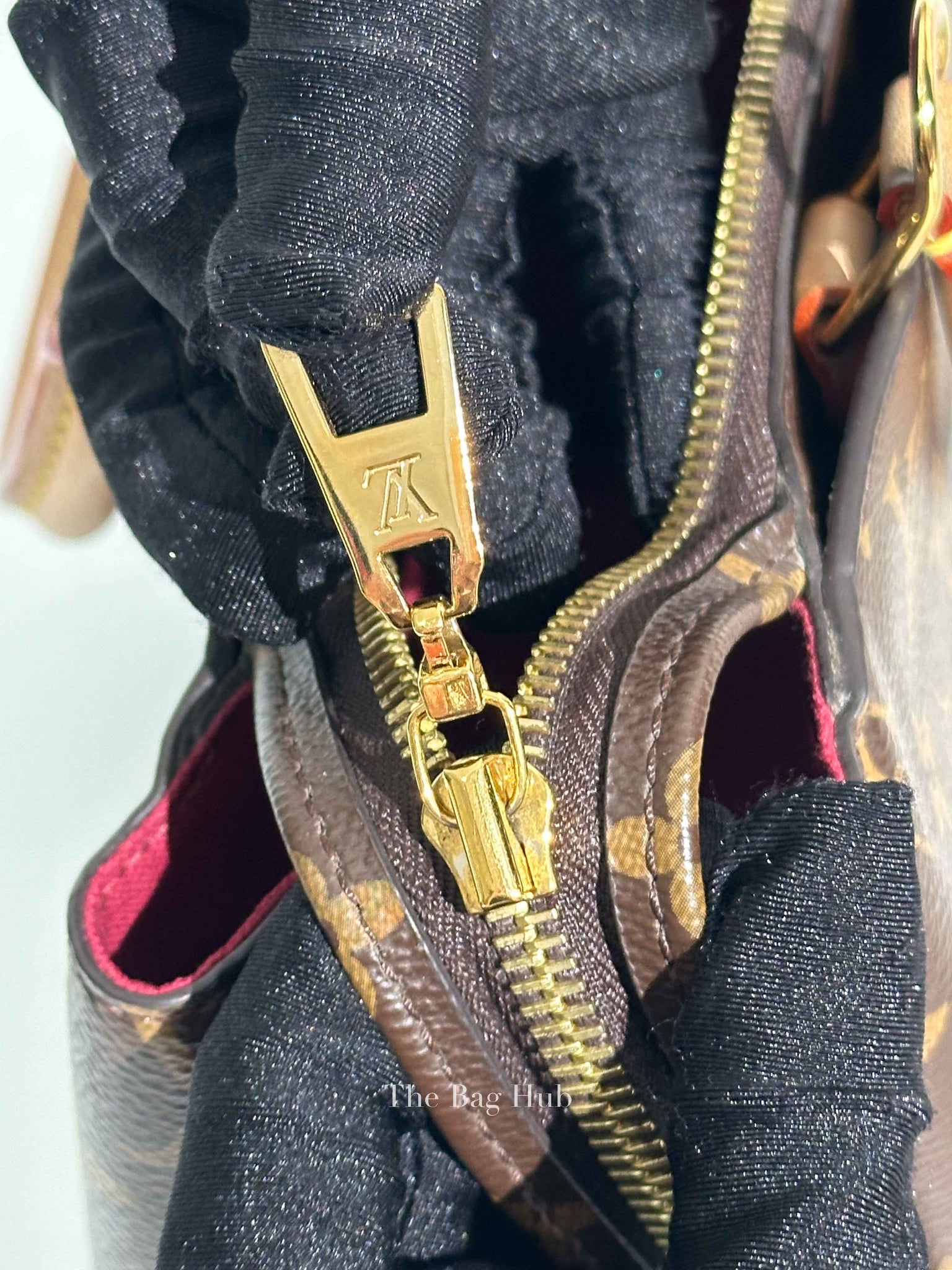 Louis Vuitton Brown Monogram Coated Canvas Petit Palais Handbag