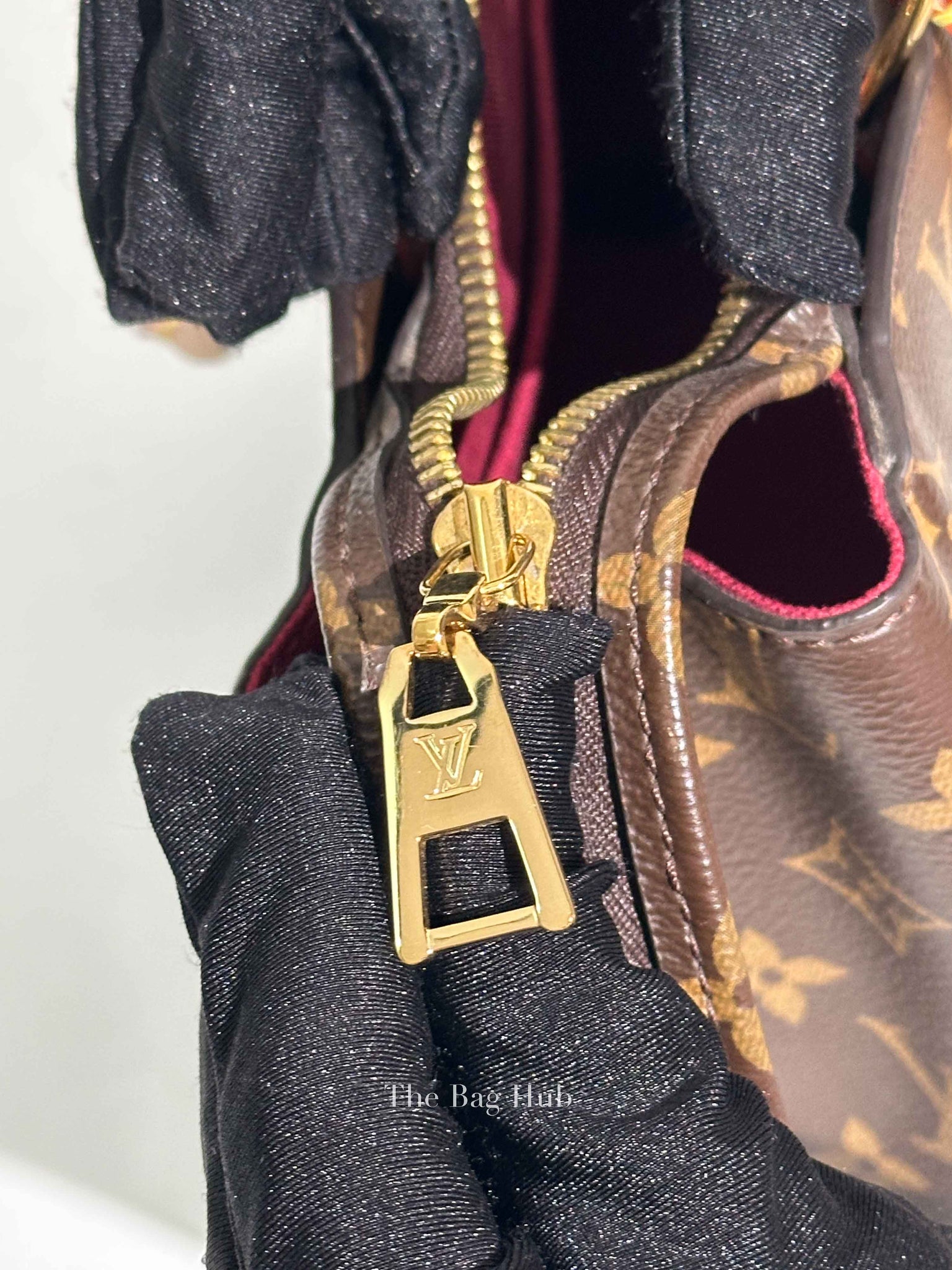 Louis Vuitton Brown Monogram Coated Canvas Petit Palais Handbag