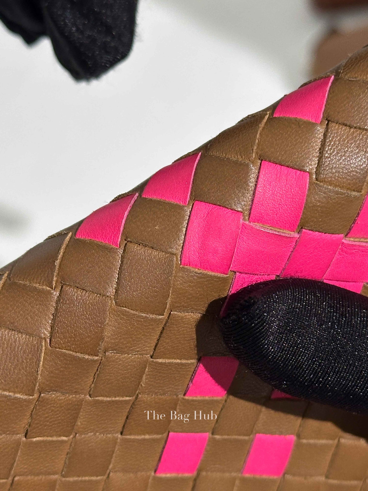 Bottega Veneta Brown/Pink Leather Intrecciato Long Wallet